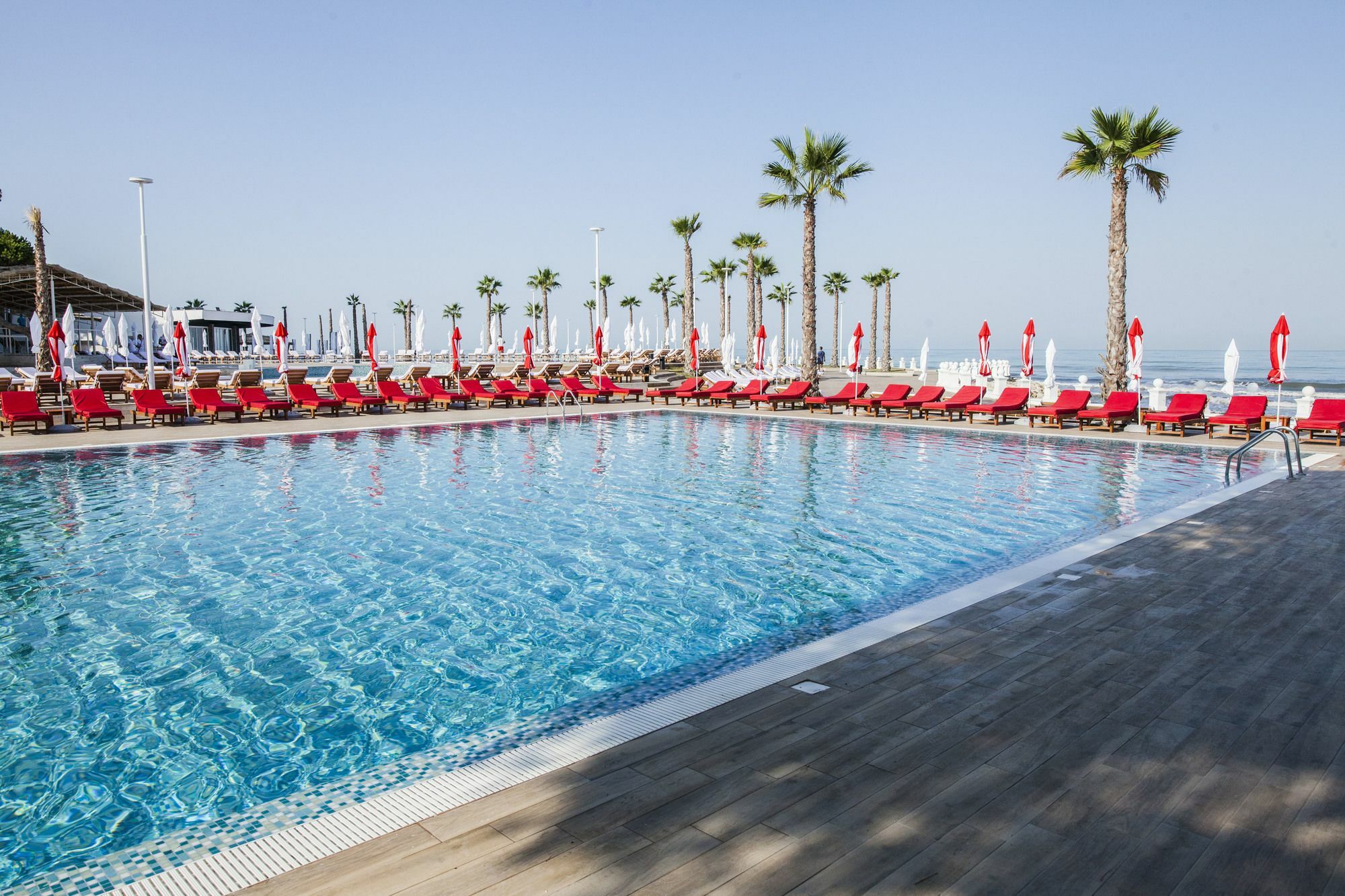 Prestige Resort Golem  Dış mekan fotoğraf